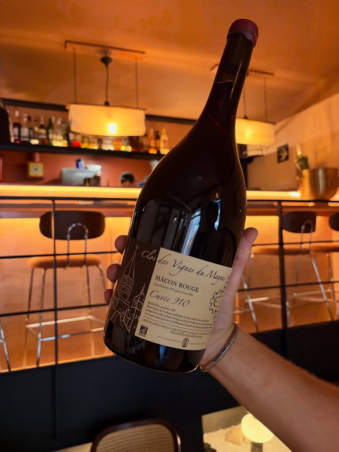 Sélection de bouteilles au bistrot Les Arlots